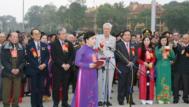 Bộ trưởng Bộ Y tế Nguyễn Thị Kim Tiến phát biểu tại Lễ báo công.