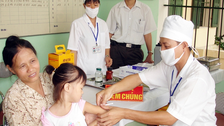 Tiêm chủng góp phần bảo vệ sức khoẻ hàng triệu trẻ em Việt Nam