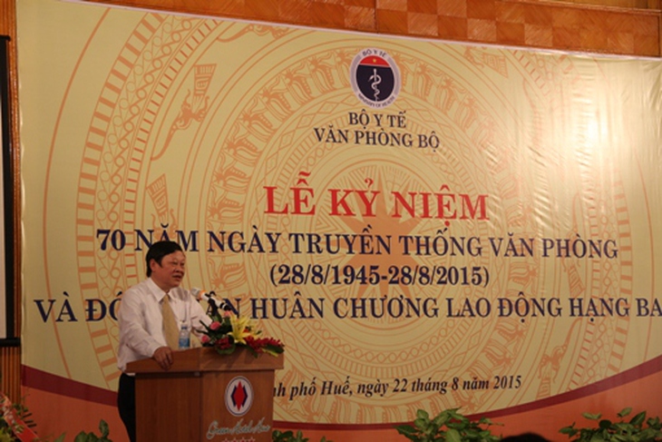 Thứ trưởng Bộ Y tế Nguyễn Viết Tiến phát biểu tại lễ buổi lể
Ảnh moh.gov.vn