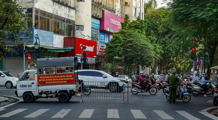Rào chắn - Ảnh 1. Rào chắn - Ảnh 1.