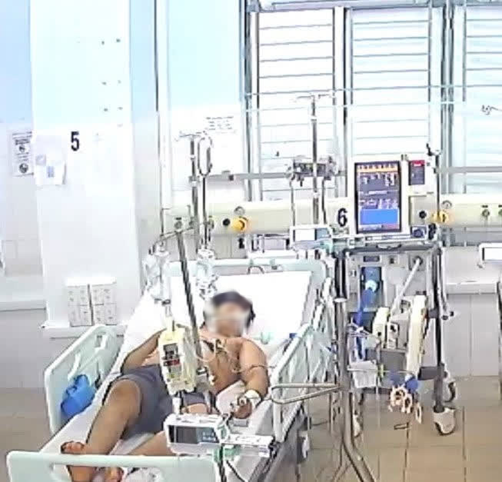 Trẻ mắc COVID-19 nặng, trẻ béo phì chiếm tỷ lệ cao - Ảnh 2.