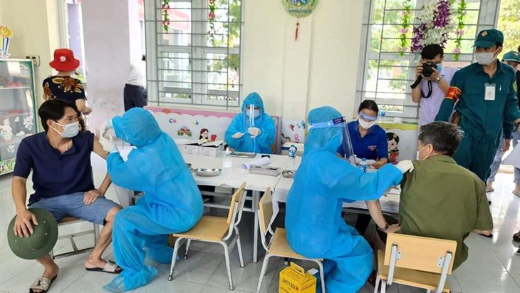 Tin COVID Hà Nam ngày 1/10: Thêm 50 ca mắc, hơn 340.500 người được tiêm vaccine - Ảnh 2.