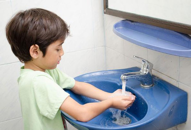 Vì sao trẻ em hay mắc viêm họng? - Ảnh 5.