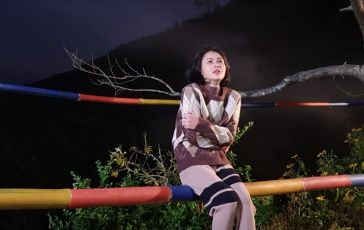 Lương Thu Trang làm nhà văn trinh thám trong ‘Mặt nạ gương’ - Ảnh 3.