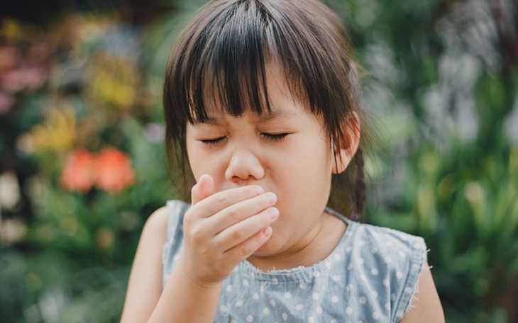 Ho ở trẻ em: Nguyên nhân và những sai lầm thường gặp 