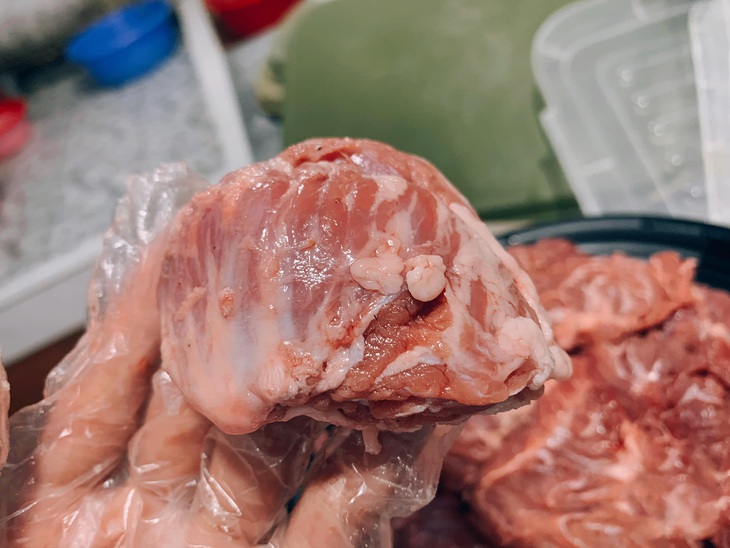 Phần thịt được coi là "báu vật" của con heo, giá mềm chỉ 180 ngàn/kg nhiều bà nội trợ chưa biết - Ảnh 2.