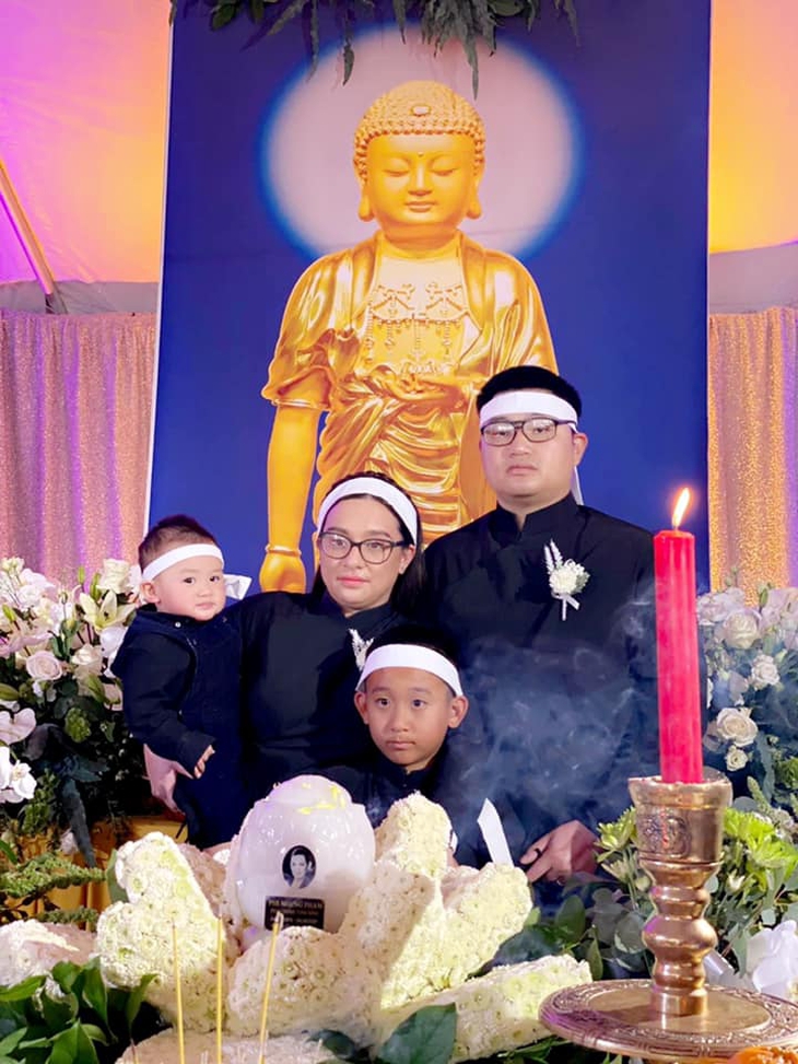 Con gái ca sĩ Phi Nhung cảm ơn các bác sĩ BV Chợ Rẫy - Ảnh 6.