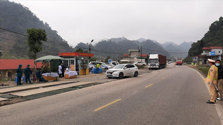 Sơn La phát hiện 16 công dân trở về từ các tỉnh phía Nam dương tính SARS-CoV-2 - Ảnh 3. Sơn La phát hiện 16 công dân trở về từ các tỉnh phía Nam dương tính SARS-CoV-2 - Ảnh 3.