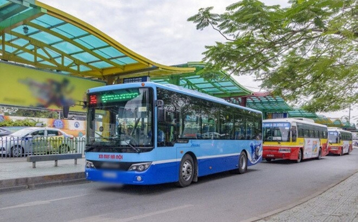 Từ 6h sáng nay, Hà Nội mở thí điểm, xe buýt, taxi, công nghệ - Ảnh 2.