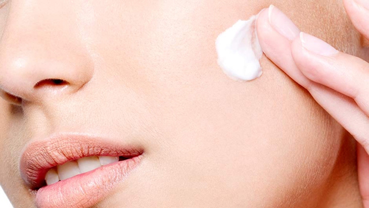 Dưỡng da đơn giản nhưng chị em lại bỏ quên bước cuối cùng, thật phí công - Ảnh 2.