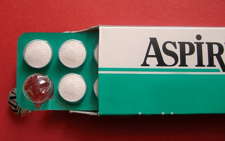 Không phải ai cũng dùng được aspirin hàng ngày để ngừa đau tim, đột quỵ