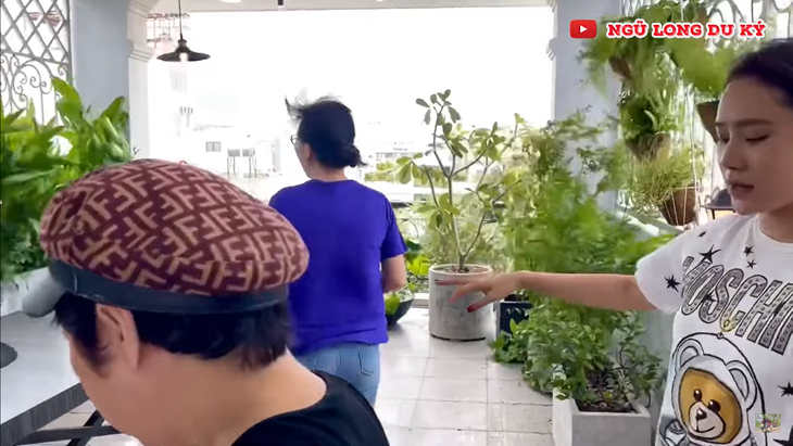 Hồ Bích Trâm khoe nhà hơn chục tỷ chất đầy đồ hiệu sang trọng sau khi lấy chồng - Ảnh 5.