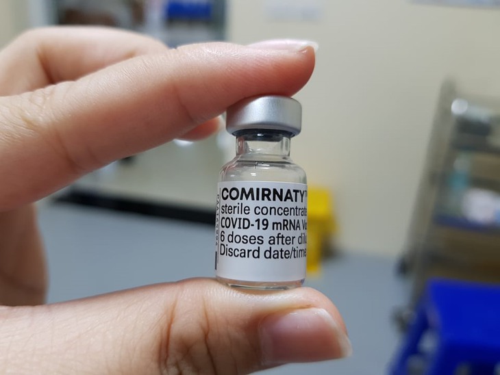 Sáng 23/9: Thêm 1,2 triệu liều vaccine COVID-19 Pfizer về Việt Nam - Ảnh 1. Sáng 23/9: Thêm 1,2 triệu liều vaccine COVID-19 Pfizer về Việt Nam - Ảnh 1.