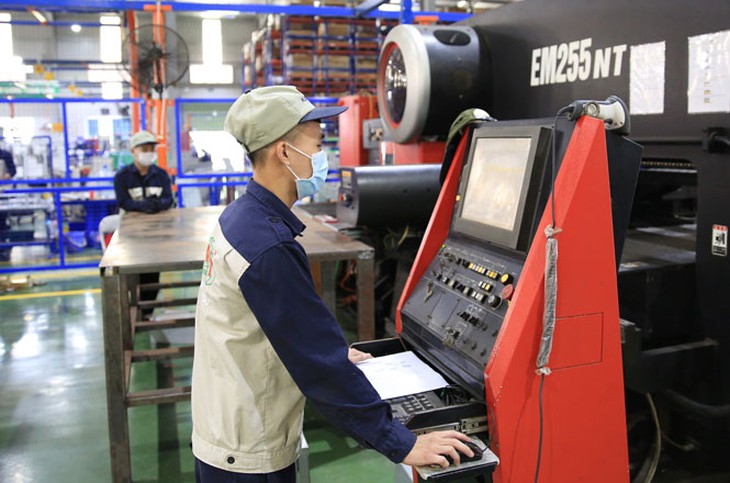 Tổ công tác đặc biệt của Bộ Công Thương hỗ trợ doanh nghiệp phục hồi chuỗi sản xuất sau dịch COVID-19 - Ảnh 1. Tổ công tác đặc biệt của Bộ Công Thương hỗ trợ doanh nghiệp phục hồi chuỗi sản xuất sau dịch COVID-19 - Ảnh 1.