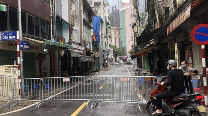 Hà Nội công bố chi tiết phân vùng nguy cơ dịch COVID-19 - Ảnh 1. Hà Nội công bố chi tiết phân vùng nguy cơ dịch COVID-19 - Ảnh 1.