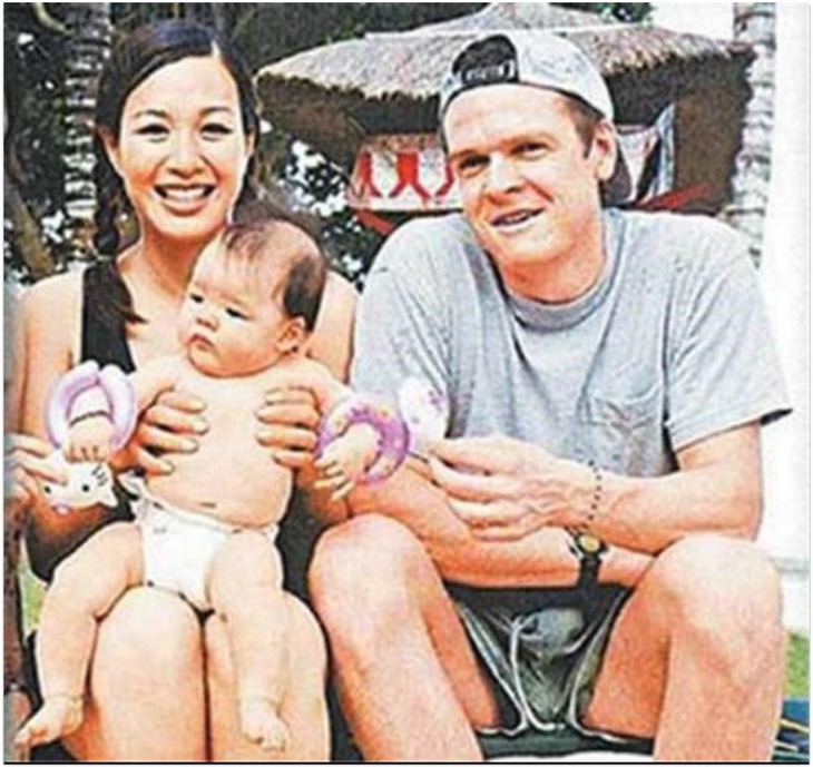 Con gái mỹ nhân gốc Việt đẹp nhất Châu Á đi thi hoa hậu, nhan sắc vượt trội mẹ đẻ - Ảnh 4. Con gái mỹ nhân gốc Việt đẹp nhất Châu Á đi thi hoa hậu, nhan sắc vượt trội mẹ đẻ - Ảnh 4.