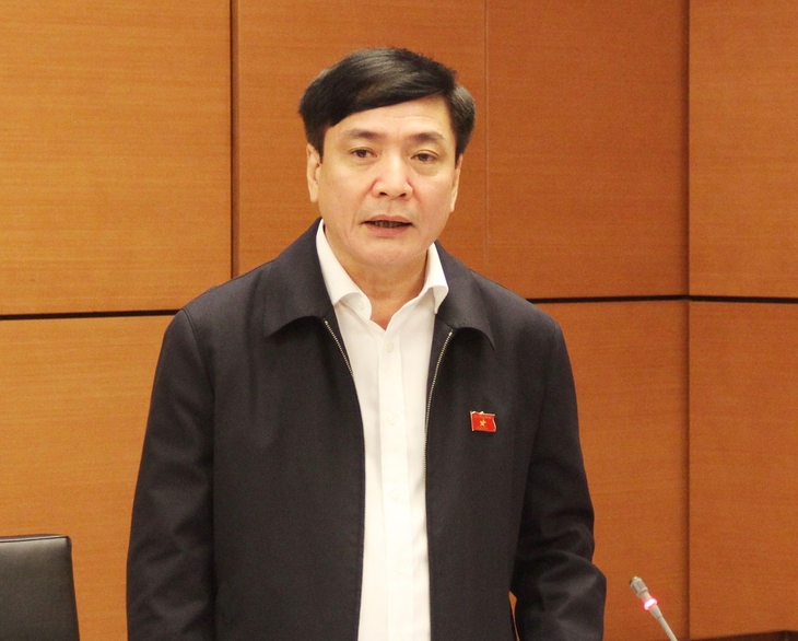 ĐBQH chỉ rõ việc đi lại, lưu thông hàng hóa thiếu thống nhất, gây ách tắc, phiền hà cho nhân dân - Ảnh 2. ĐBQH chỉ rõ việc đi lại, lưu thông hàng hóa thiếu thống nhất, gây ách tắc, phiền hà cho nhân dân - Ảnh 2.