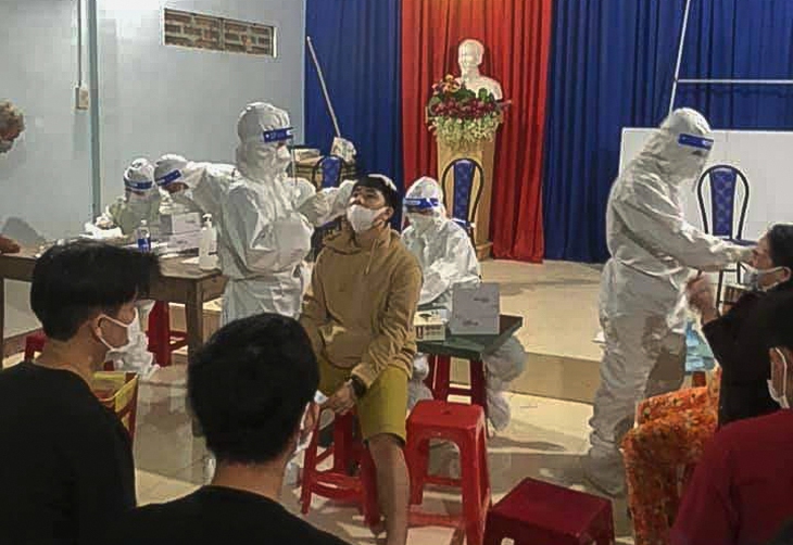 Tây Nguyên: Tăng cường phòng, chống COVID-19 hơn nữa - Ảnh 5.