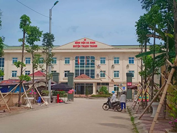 Thanh Hóa lên phương án thu dung, điều trị bệnh nhân COVID-19 tại các bệnh viện tuyến huyện - Ảnh 1.