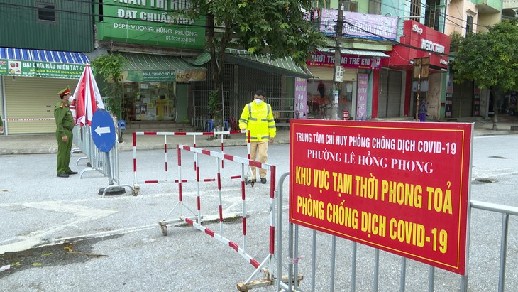 Hà Nam phát hiện nhiều ca mắc COVID-19 qua sàng lọc y tế - Ảnh 2.