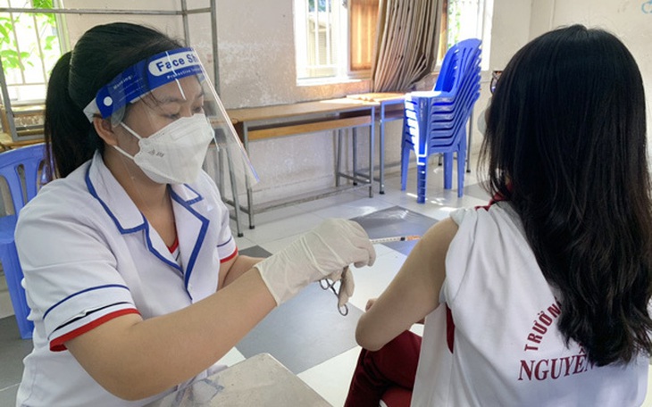 Hà Nội chuẩn bị tiêm vaccine COVID-19 cho trẻ ra sao?