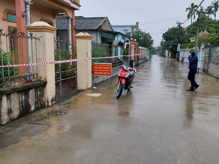 Hải Dương: Xuất hiện ca dương tính, hơn 20.000 học sinh huyện Ninh Giang tạm dừng đến trường - Ảnh 1. Hải Dương: Xuất hiện ca dương tính, hơn 20.000 học sinh huyện Ninh Giang tạm dừng đến trường - Ảnh 1.