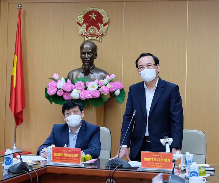 Bí thư Thành uỷ TP HCM: Không thể diễn tả hết những đóng góp của lực lượng y tế chi viện chống dịch COVID-19 - Ảnh 1. Bí thư Thành uỷ TP HCM: Không thể diễn tả hết những đóng góp của lực lượng y tế chi viện chống dịch COVID-19 - Ảnh 1.