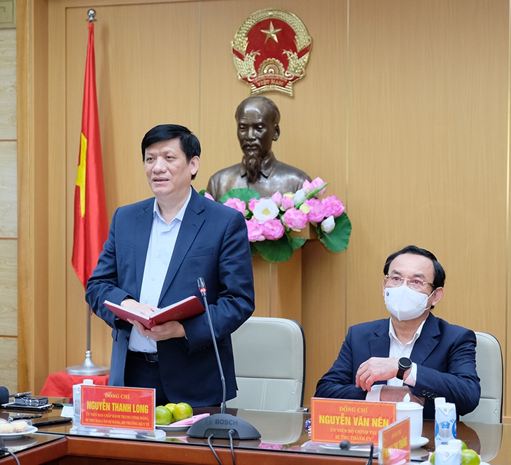 Bộ trưởng Bộ Y tế: Đối phó với dịch COVID-19 tại TP HCM là cuộc chiến khốc liệt nhất - Ảnh 1. Bộ trưởng Bộ Y tế: Đối phó với dịch COVID-19 tại TP HCM là cuộc chiến khốc liệt nhất - Ảnh 1.