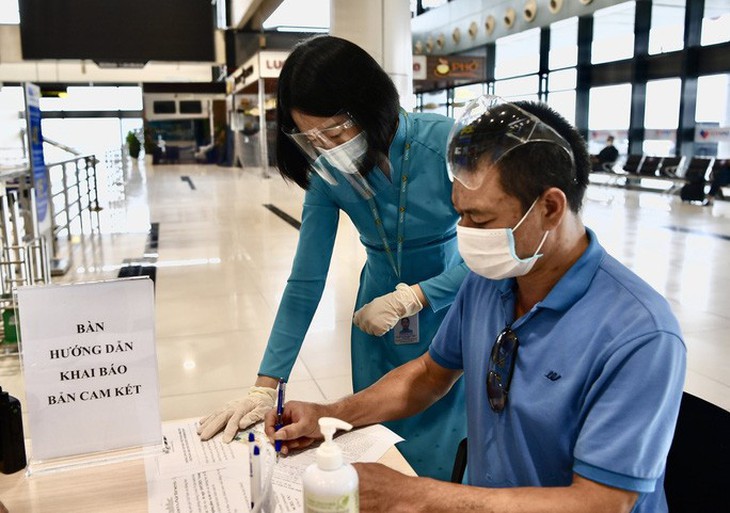Những quy định mới đối với hành khách đi máy bay - Ảnh 2. Những quy định mới đối với hành khách đi máy bay - Ảnh 2.