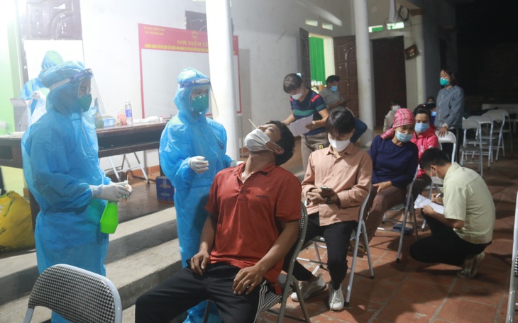 Phát hiện 10 F0 trong công ty 7.000 lao động ở Bắc Giang
