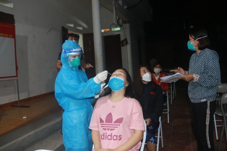 Bắc Giang phát hiện thêm 10 công nhân dương tính - Ảnh 2.