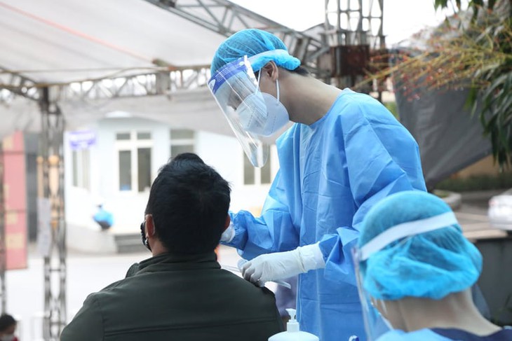 BVĐK tỉnh Phú Thọ chăm sóc sức khỏe tại nhà cho người dân - Ảnh 1.