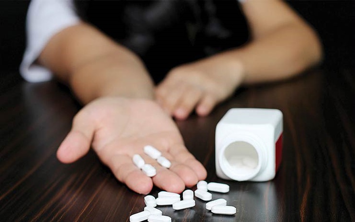 Trầm cảm: Dùng thuốc nào, cách ứng phó và phòng ngừa