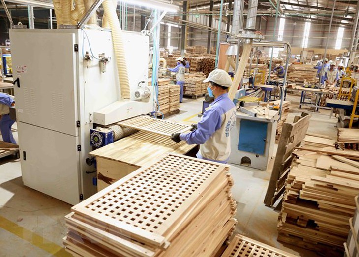 Lên kế hoạch thu hút lao động, doanh nghiệp gỗ sẵn sàng "bứt tốc" sau giãn cách - Ảnh 2.