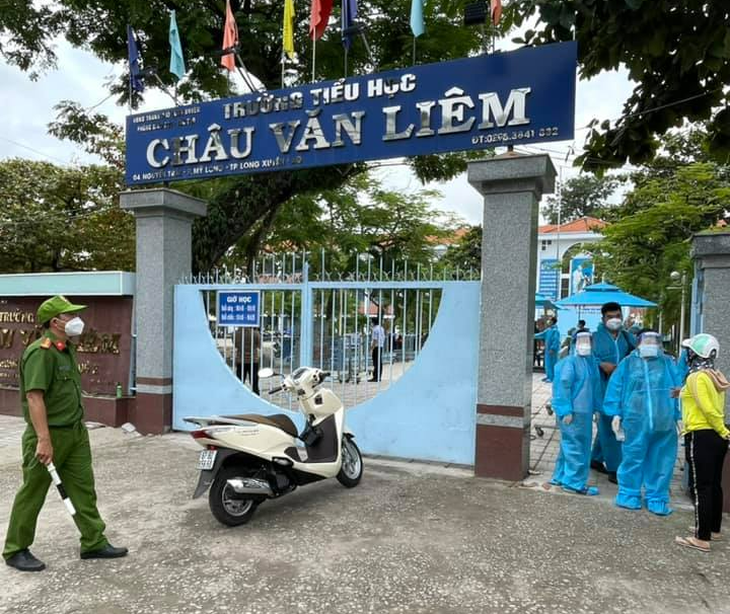 Người dân về quê: thương lắm đồng hương – lo lắm dịch bệnh - Ảnh 3. Người dân về quê: thương lắm đồng hương – lo lắm dịch bệnh - Ảnh 3.