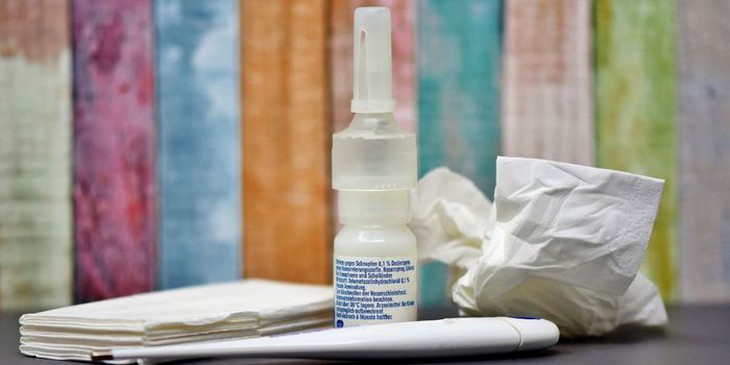 Thuốc nhỏ mũi có triển vọng làm chậm bệnh Parkinson - Ảnh 1.