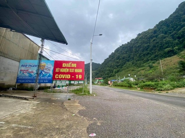 Sơn La chuẩn bị hàng nghìn lán cách ly đón công dân từ các tỉnh phía Nam về quê - Ảnh 3.