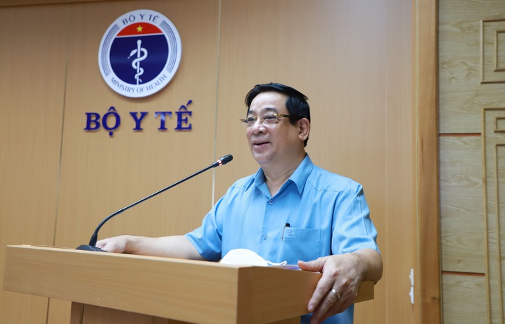 Bộ Y tế điều chỉnh tiêu chuẩn xuất viện của bệnh nhân COVID-19 - Ảnh 2. Bộ Y tế điều chỉnh tiêu chuẩn xuất viện của bệnh nhân COVID-19 - Ảnh 2.