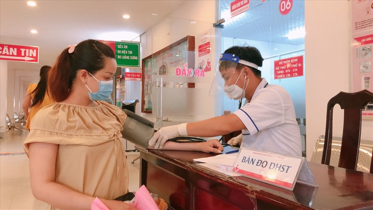 Dịch bệnh vẫn diễn biến phức tạp tại nhiều địa phương - Ảnh 2.