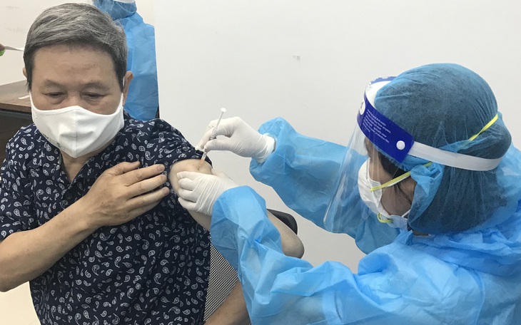 Bộ Y tế yêu cầu cấp bách báo cáo số lượng vaccine phòng COVID-19 đã tiêm và nhu cầu năm 2022