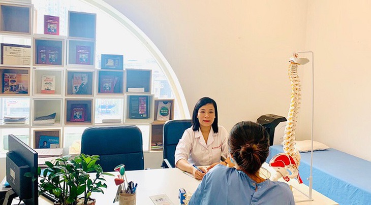 Cảnh báo chứng bệnh ngồi nhiều 'thời' COVID-19 âm thầm hủy hoại sức khỏe - Ảnh 2.