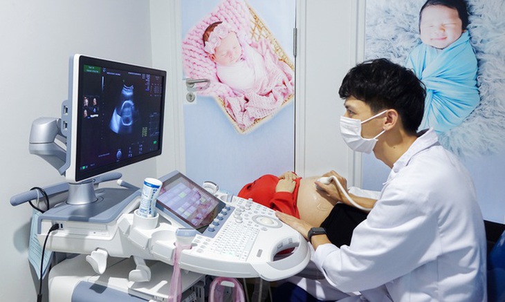 Vì sao thai phụ cần làm các xét nghiệm sàng lọc trước sinh? - Ảnh 2.