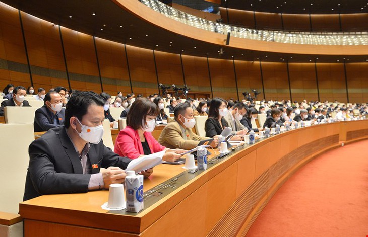 Bộ trưởng Nguyễn Kim Sơn: Học trực tuyến căng thẳng nên dạy thêm – học thêm phải lên án - Ảnh 3. Bộ trưởng Nguyễn Kim Sơn: Học trực tuyến căng thẳng nên dạy thêm – học thêm phải lên án - Ảnh 3.