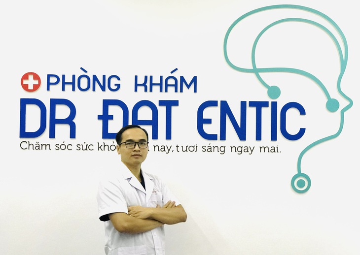 ThS. Bác sĩ Nguyễn Xuân Đạt: Chữa bệnh bằng tình yêu thương - Ảnh 1. ThS. Bác sĩ Nguyễn Xuân Đạt: Chữa bệnh bằng tình yêu thương - Ảnh 1.