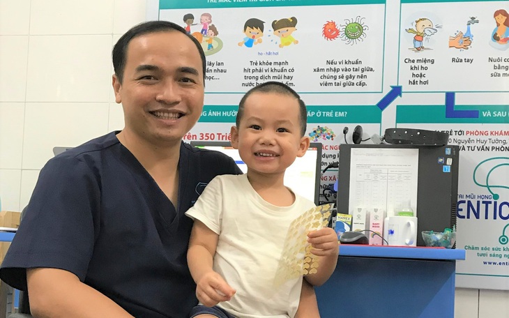 ThS. Bác sĩ Nguyễn Xuân Đạt: Chữa bệnh bằng tình yêu thương