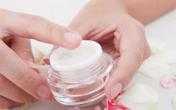 Những sai lầm phổ biến khi dưỡng ẩm mùa hanh khô
