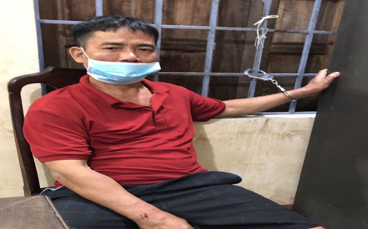 Thừa Thiên Huế: Một chiến sĩ công an bị đâm trọng thương khi đang làm nhiệm vụ - Ảnh 2. Thừa Thiên Huế: Một chiến sĩ công an bị đâm trọng thương khi đang làm nhiệm vụ - Ảnh 2.