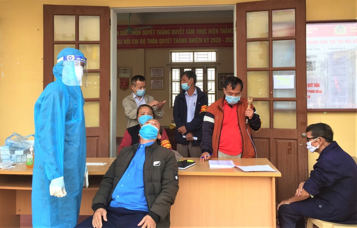 Thái Bình tiếp tục ghi nhận thêm nhiều ca mắc mới; cách ly y tế toàn bộ địa bàn một xã - Ảnh 2. Thái Bình tiếp tục ghi nhận thêm nhiều ca mắc mới; cách ly y tế toàn bộ địa bàn một xã - Ảnh 2.