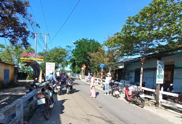 Thừa Thiên Huế thêm 81 ca mắc mới, có 71 ca phát hiện tại cộng đồng - Ảnh 2.