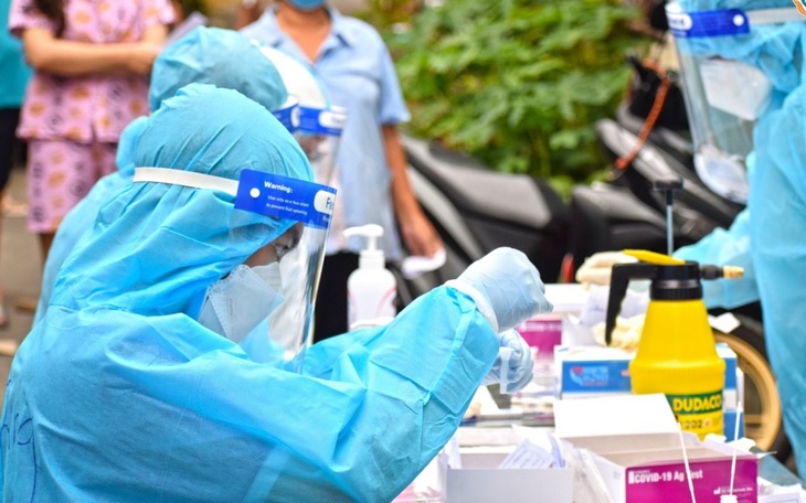 Ngày 15/11: Thêm 8.616 ca COVID-19, TP HCM và An Giang có số mắc nhiều nhất